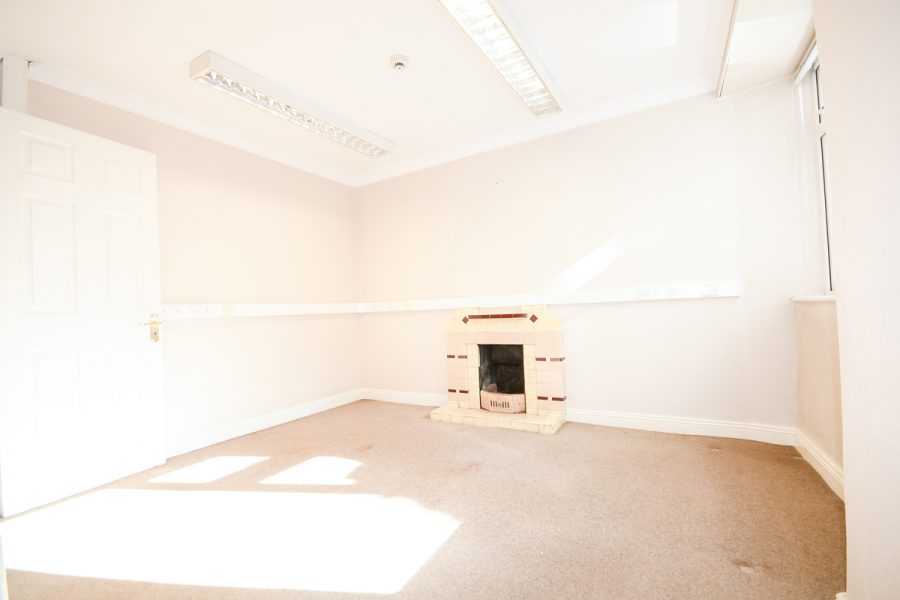 12_Dining Room