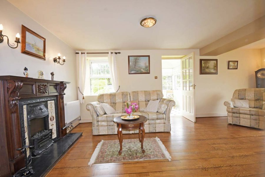 13_Living_Room