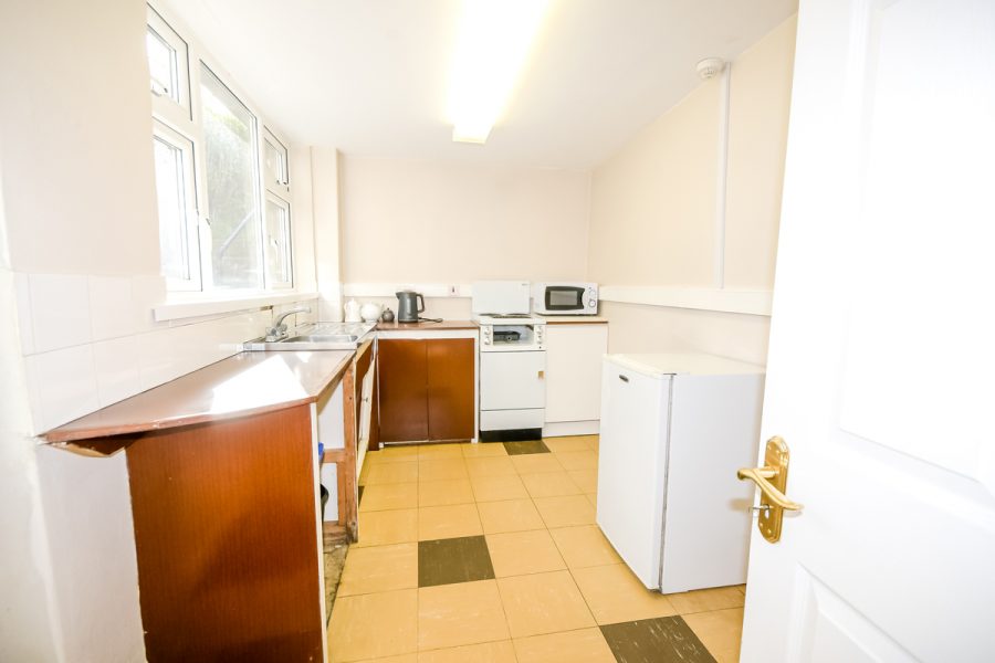 14_Kitchen