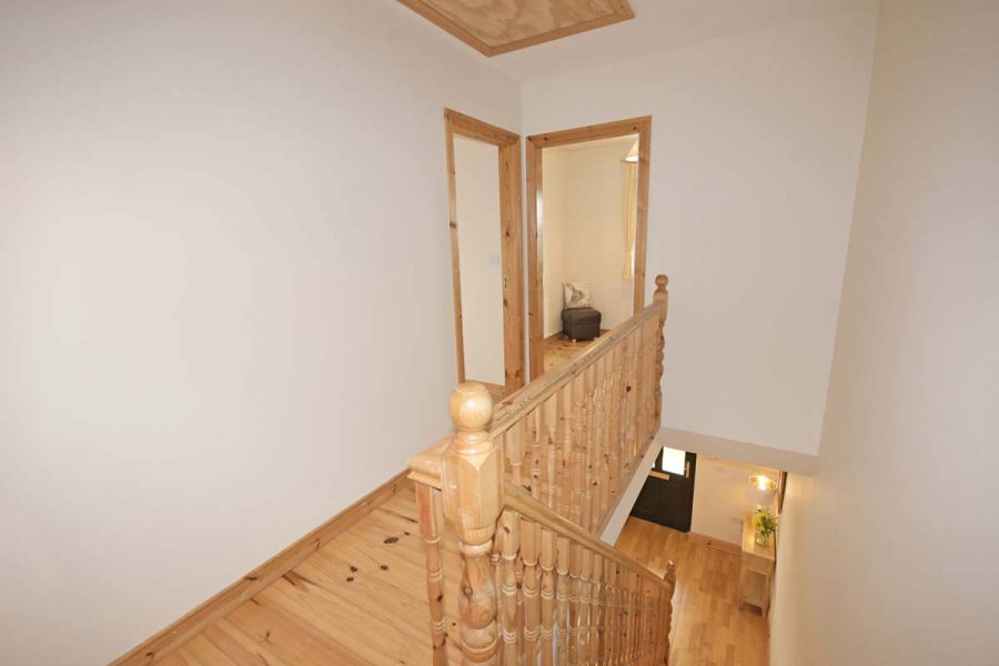 15_Stairs & Landing