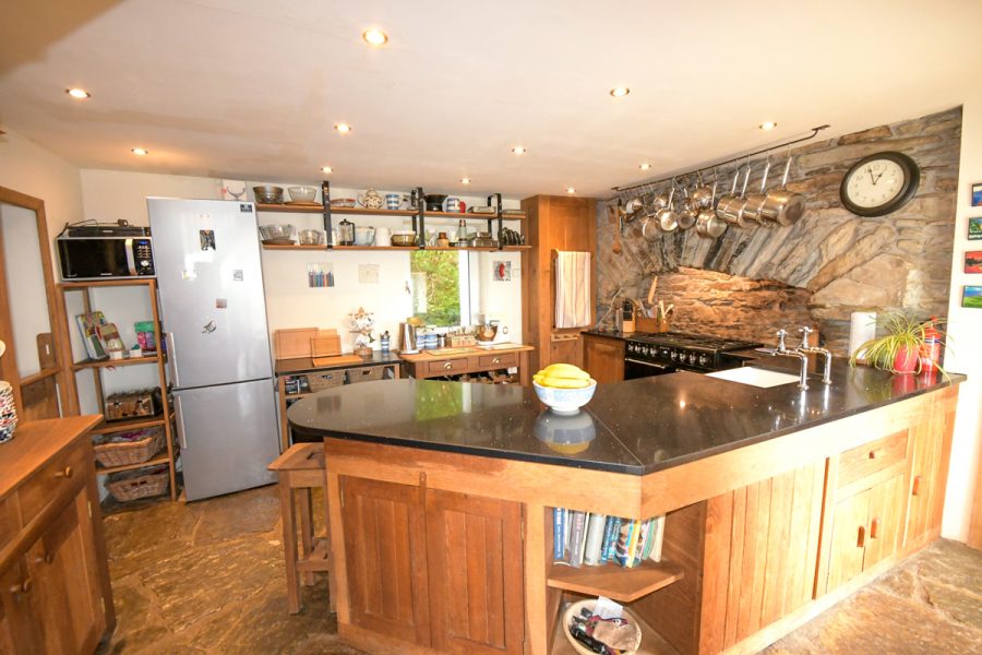 21_Kitchen