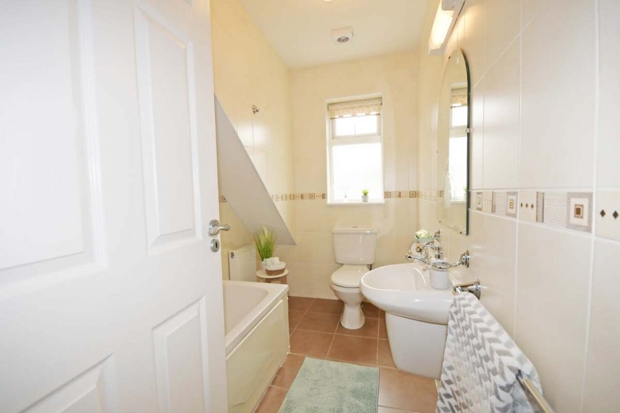 22_Family Bathroom