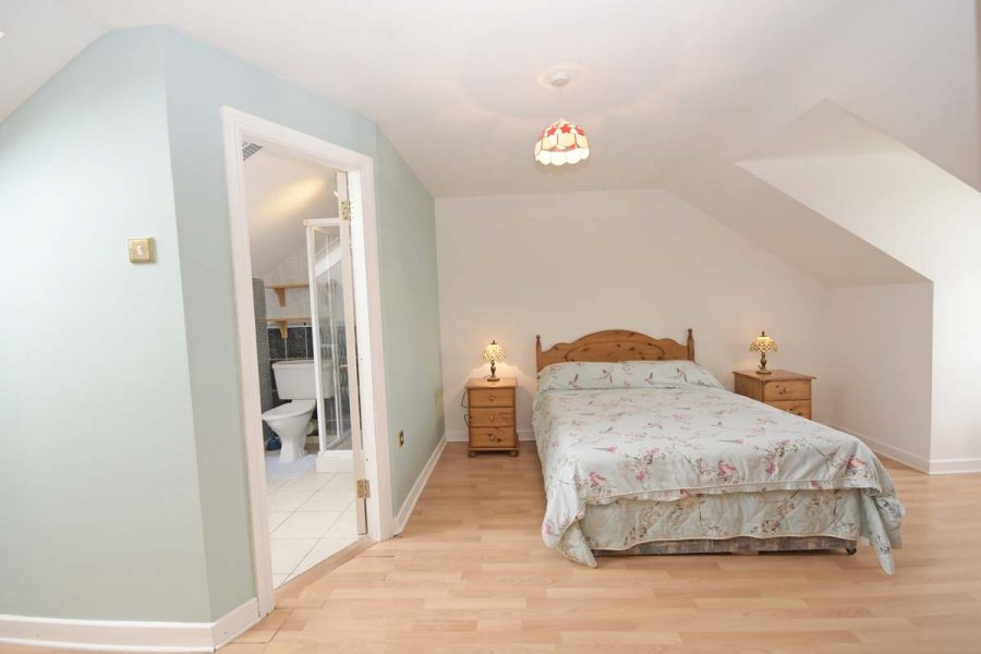 25_Master Bedroom
