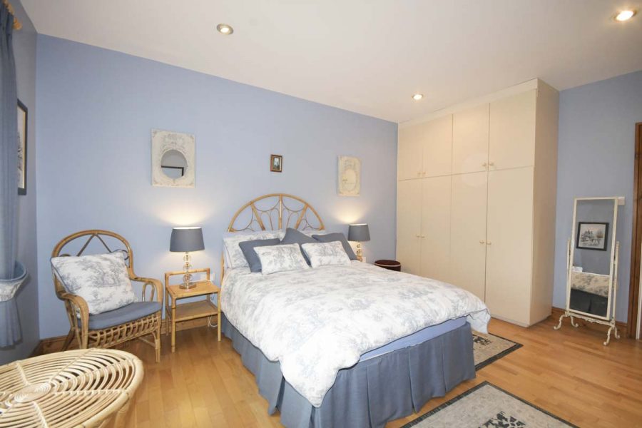 34_Bedroom_2