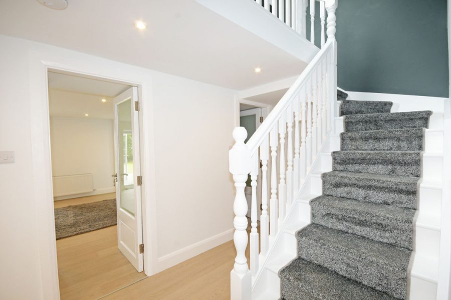 39_Stairs off Rear_Hallway