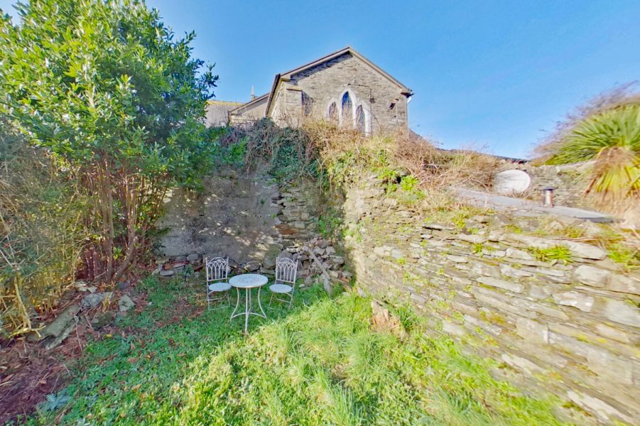 5_Back Garden