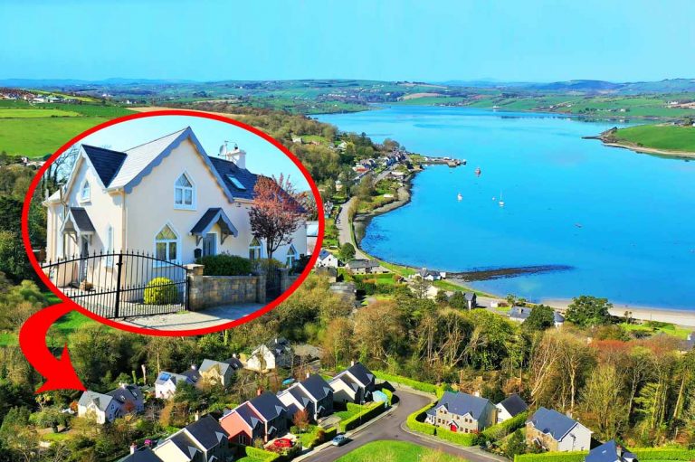 House for sale at Courtmacsherry West Cork