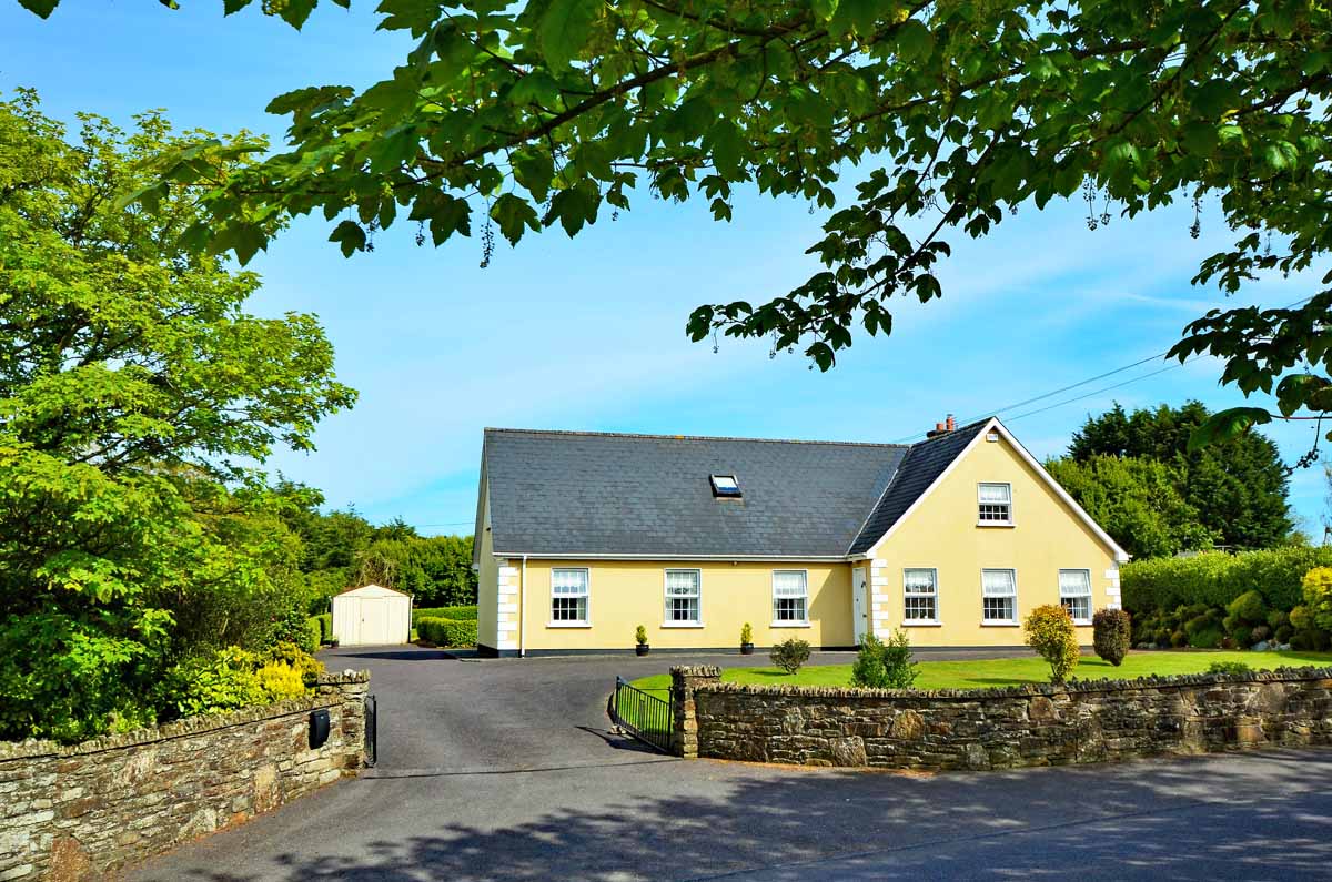 Bungalow for sale in Clonakilty West Cork