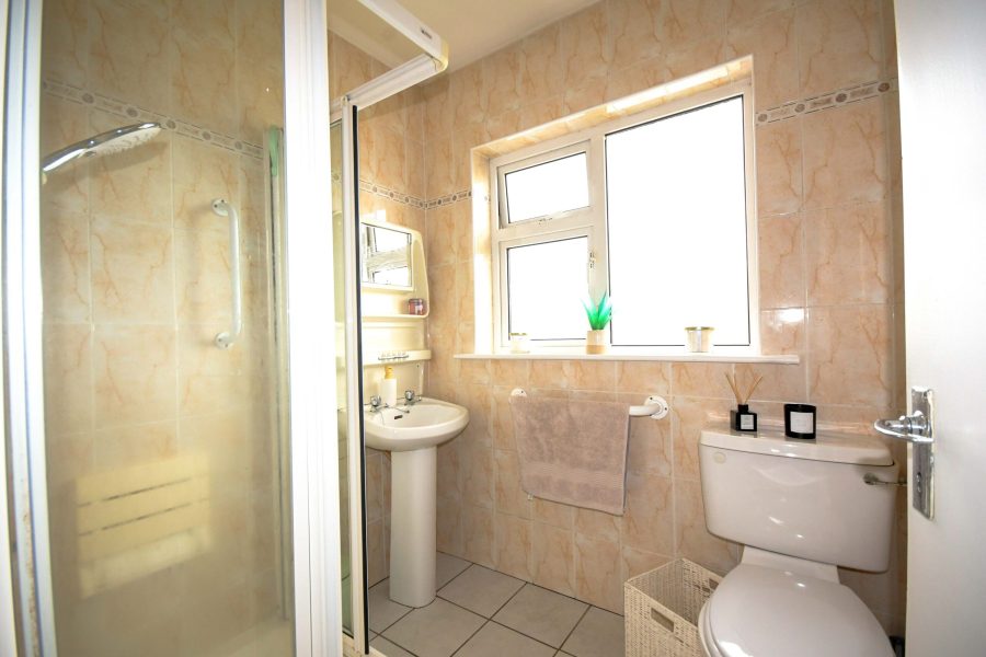 20_Bathroom