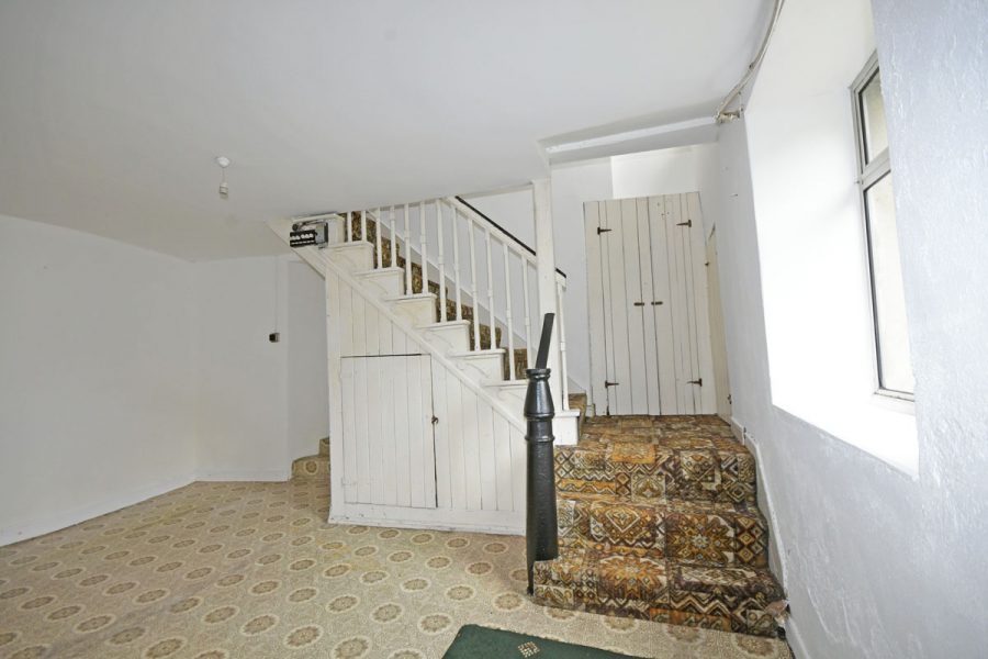 35_Cottage_Kitchen Dining Area