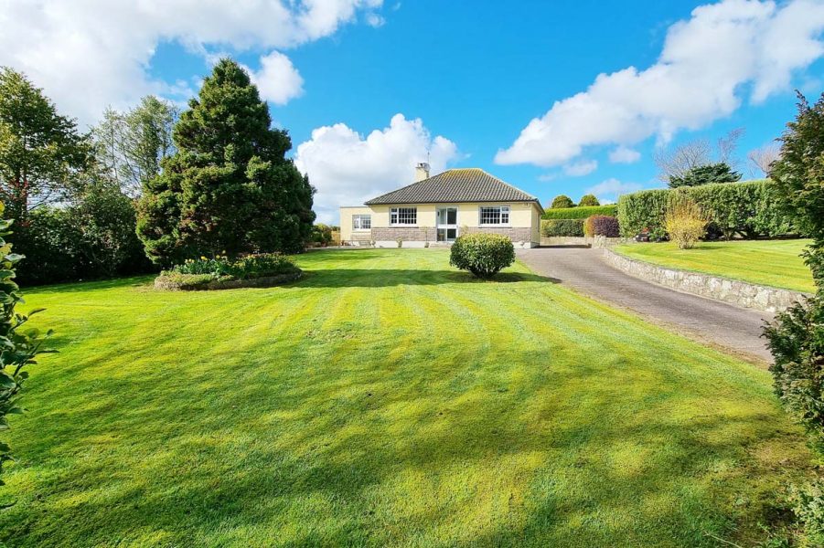 3_House and front lawn