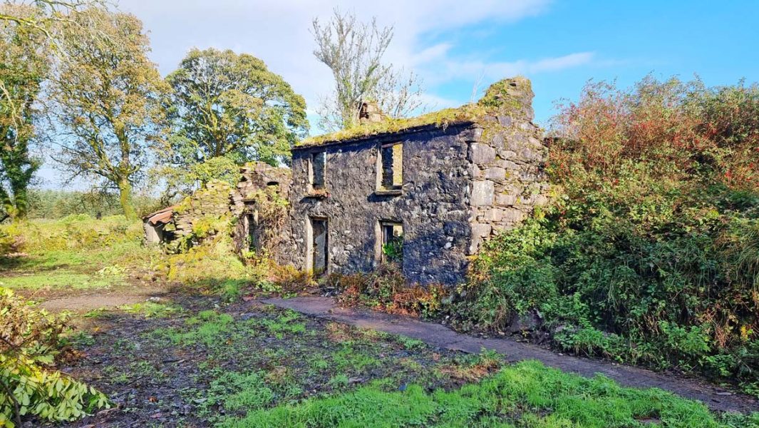 3_Old Farmhouse