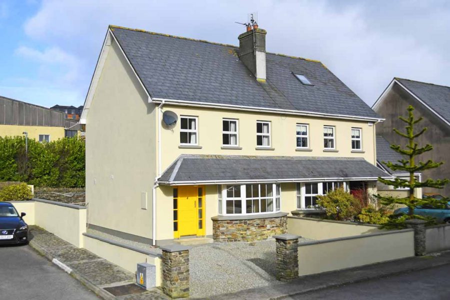 4 College Grove Clonakilty West Cork